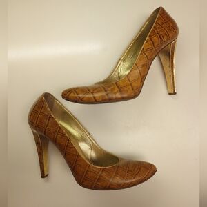 Tan ROBERTO CAVALLI Vintage Aligator Pump Croc Gold Trim High Heel 39 Round Toe